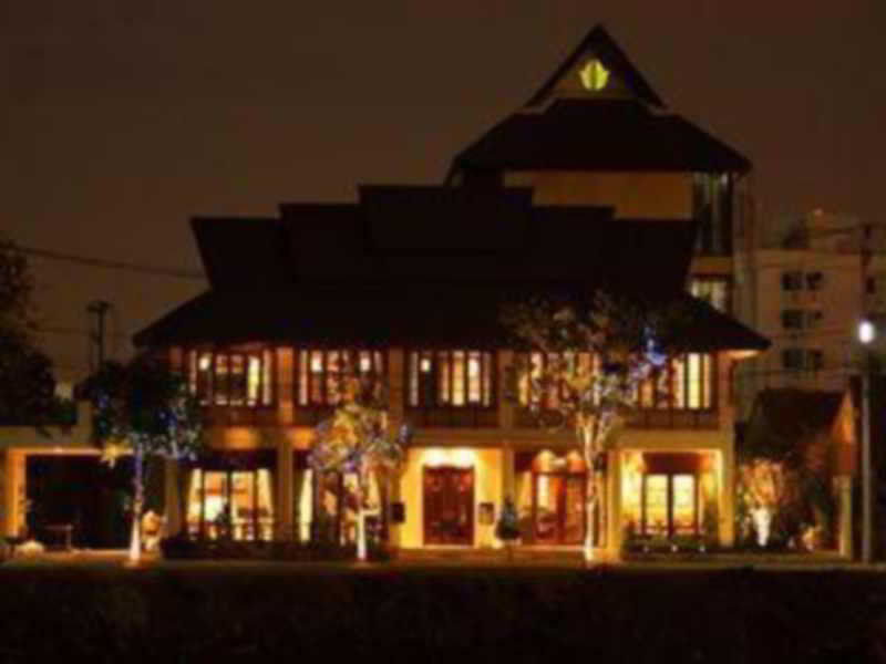 Yodia Heritage Hotel Phitsanulok Exterior foto