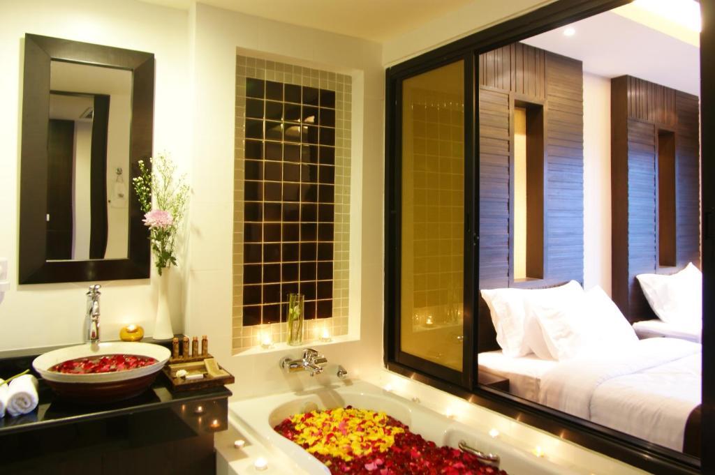 Yodia Heritage Hotel Phitsanulok Zimmer foto