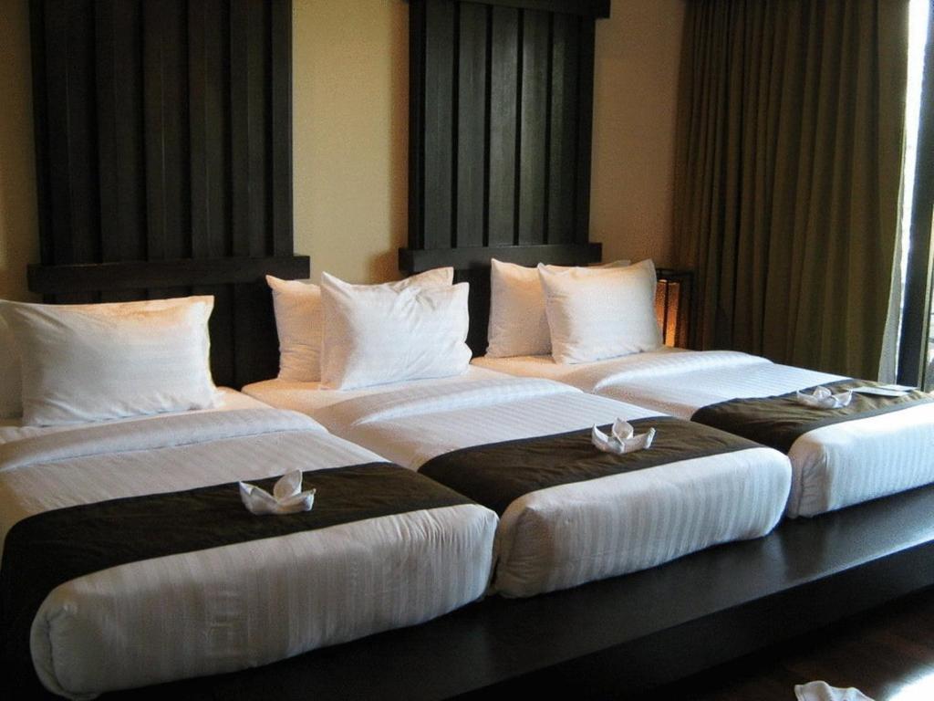 Yodia Heritage Hotel Phitsanulok Zimmer foto